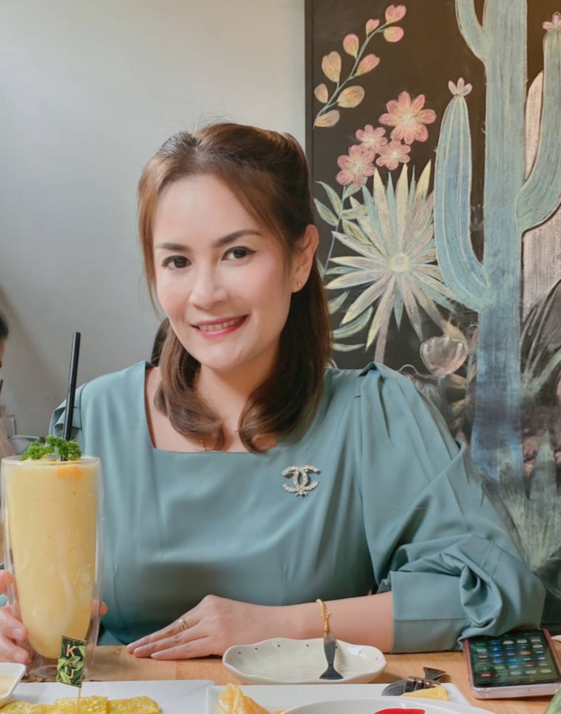 Our HOPE worldwide Thailand's Chapter Director, Ying